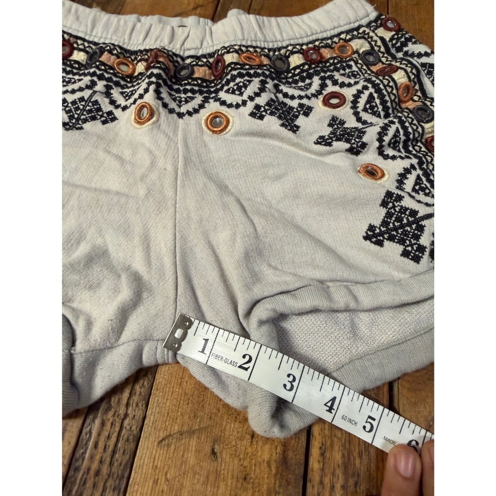 Free People Mirror Embroidered Shorts Womens M Boho Festival Western Cottage - Picture 5 of 7